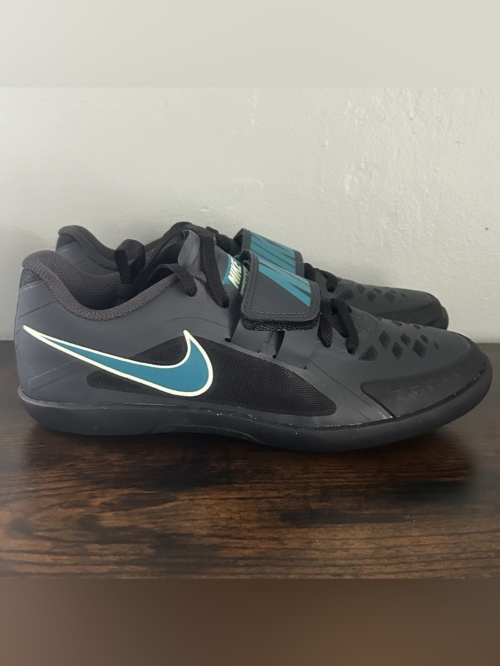 Nike Zoom Rival SD 2 Throwing Shoes Black Size Mens 5 Womens 6.5 FZ9665-001